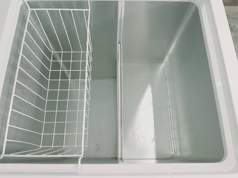 Dawlance Twin door deep freezer | model 91998 7