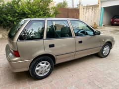 SUZUKI Cultus VXR Golden Colour 2005 MDL ISLAMABAD RIGISTERED Chil AC