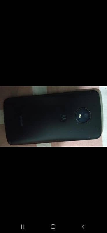 moto e4 1