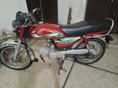 Honda cd 70 2022 model  chaska wala dor raha only call 03094851359