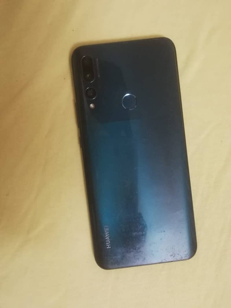 Y9 prime 2019 Lcd crack touch is OK no fault 4gb / 128gb 7