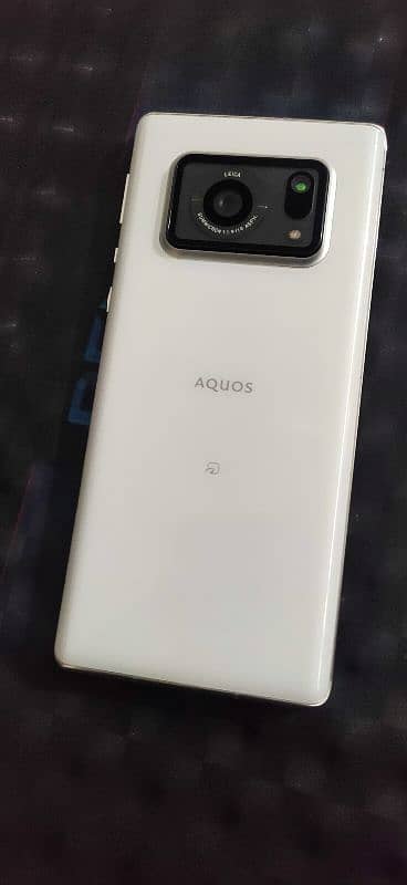 Aqous R6 3