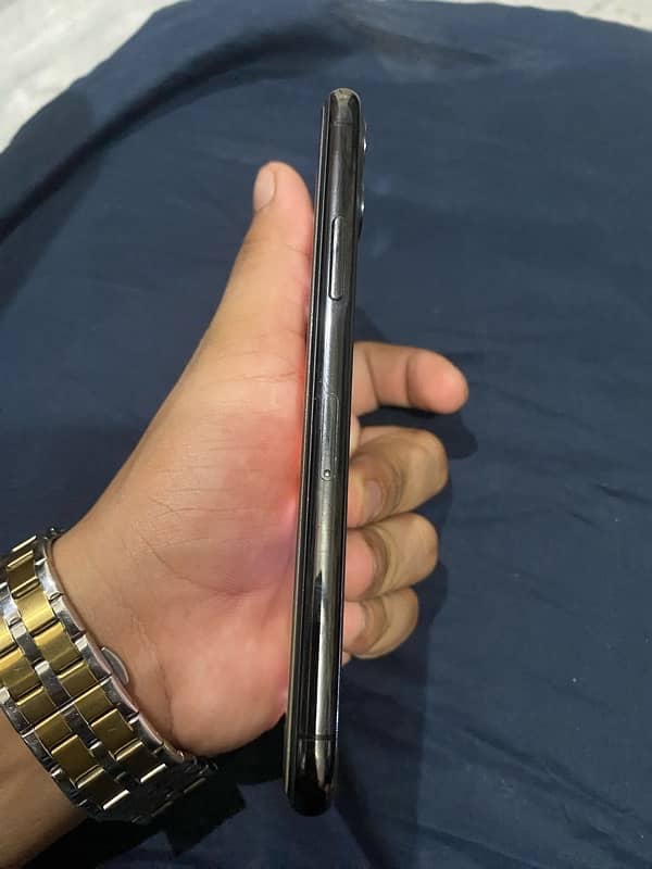 iphone 11pro 256gb midnight gray 4