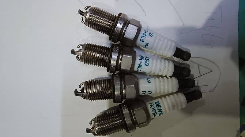 Toyota Aqua Used Denso original Plugs 3