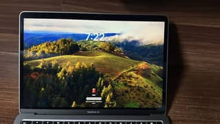 MacBook air m1 13unch 8Gb , 256GB Quantity Available 9/10conditio 0