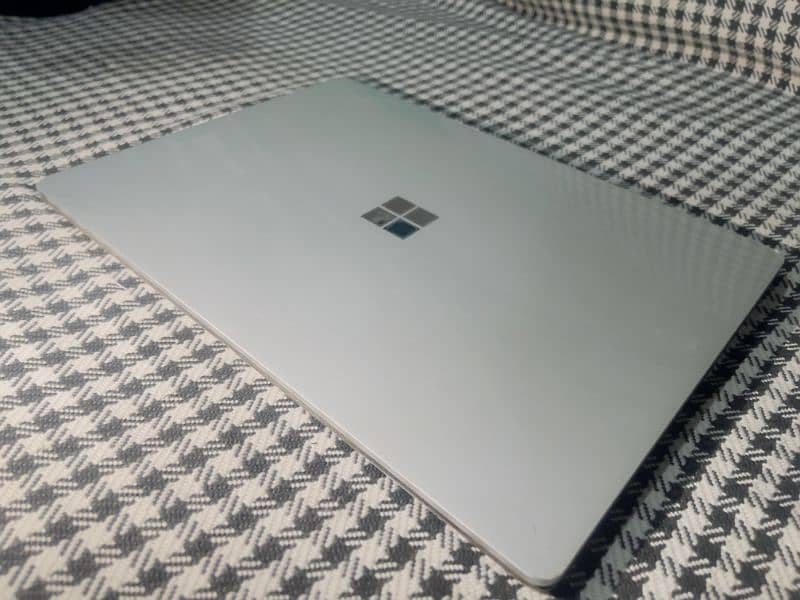 Microsoft Surface Laptop 6