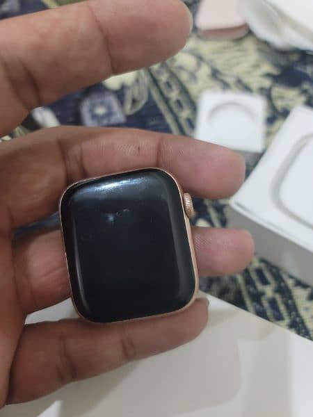 Apple series 5 44mm 8