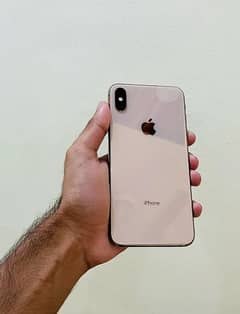 5Iphone xs max Pta Approved 256gb  My WhatsApp 03054638321