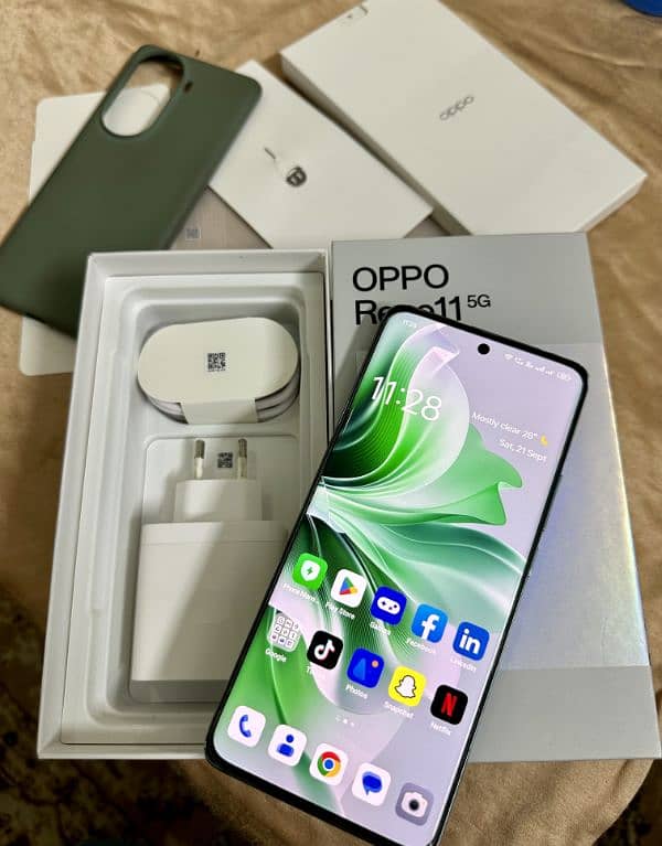 Oppo Reno 11 5G (12gb 256gb) Box Open 1