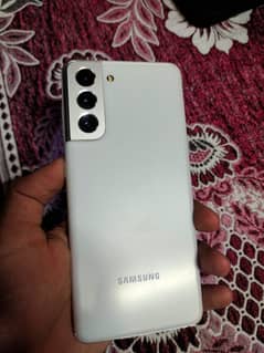 Samsung s21 8/128 0