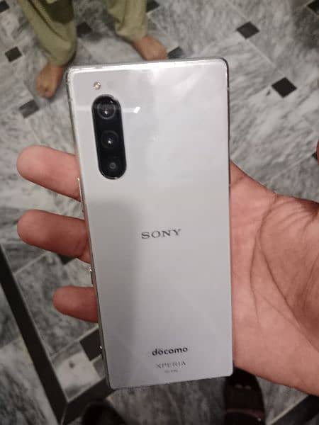 Sony Experia 5 mark 1 4