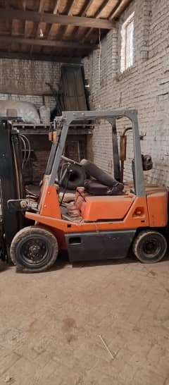 TCM Forklift 2 Ton Diesel