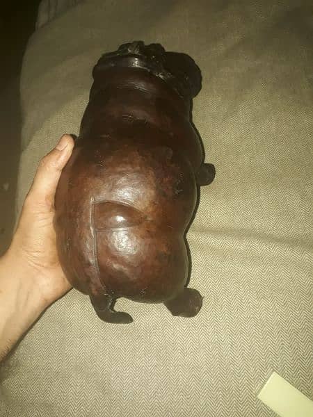 imported hippo sculpture 4