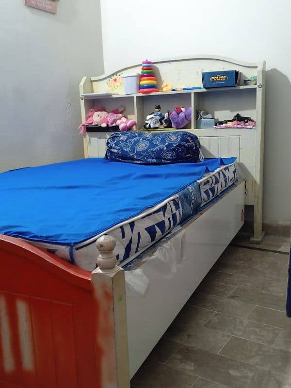 Big size bed 6*5 ft 1