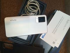 vivo V21 8/128 (03434176032) 0