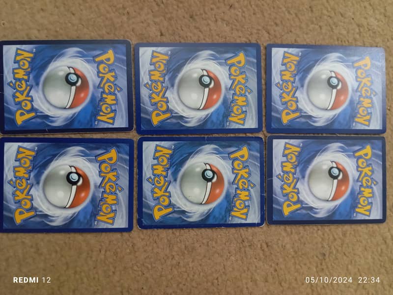 Good condition ORIGINAL pokemon cards ( mix of 6) 1