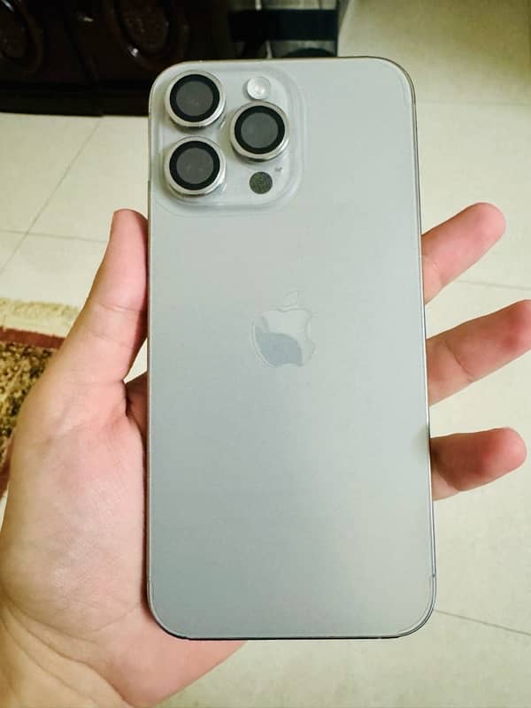 iPhone 15 Pro Max 256GB HK variant 2