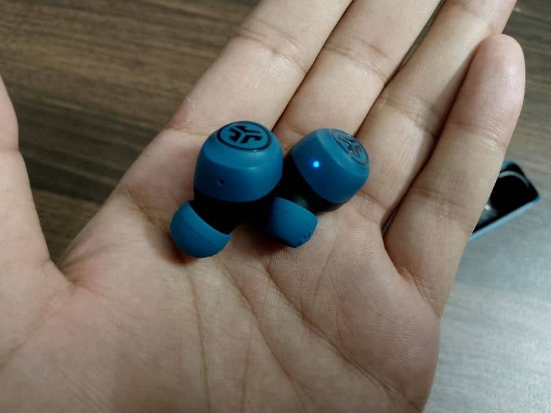 JLab earbuds 1