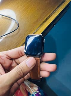 Apple watch series 4 nike