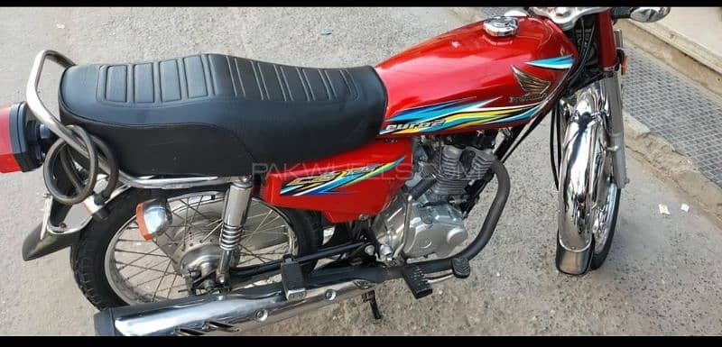 Honda CG125 2018 (Red)-Well Maintained 3