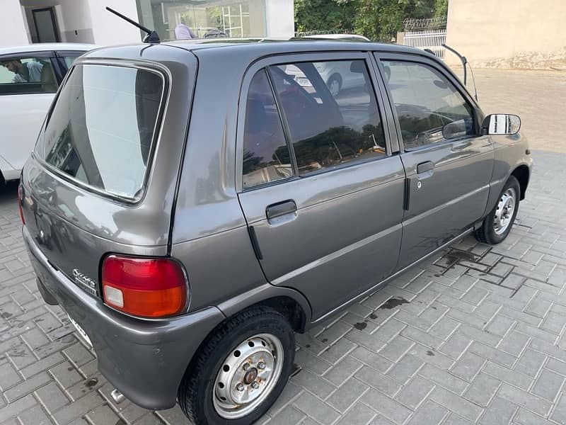 Daihatsu Cuore 2006 3