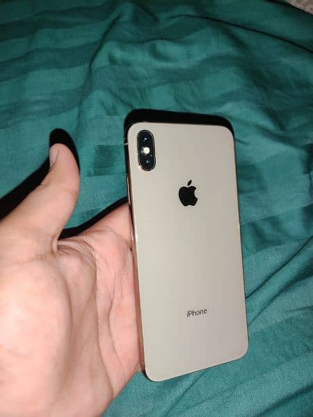 Apple IPhone XS MAX 64gb PTA Approved With Box Golden Color 0