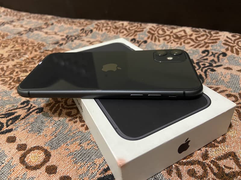 iPhone 11 dual PTA 128GB 3