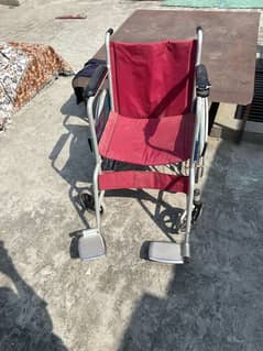 wheelchair foldable high quality Rs 12500