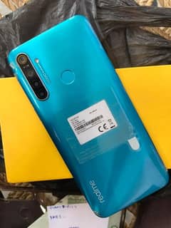 realme 5i 4/64 10/9 condition m