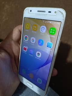 Samsung On5 Or Vigo Tel Condition 10/8 dono sale krne han