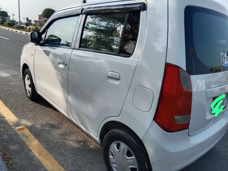 Suzuki Wagon R 2018 1