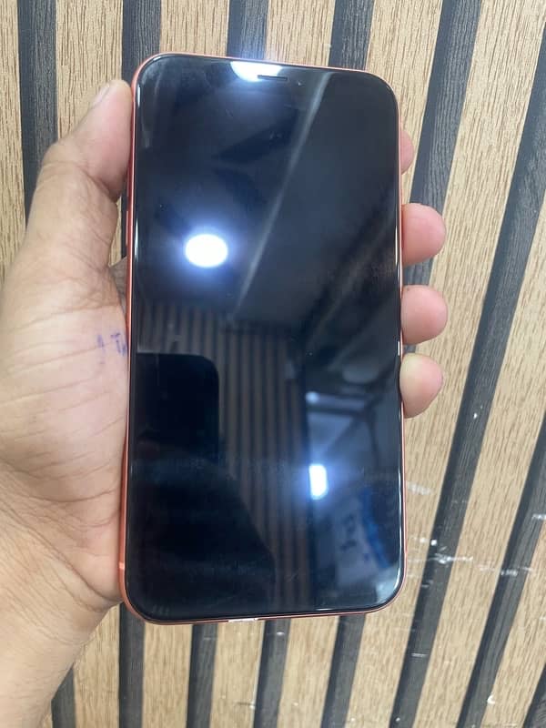 IPHONE XR 64GB 4