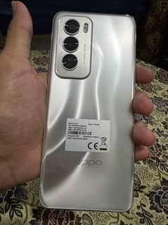 Oppo Reno 12 5G