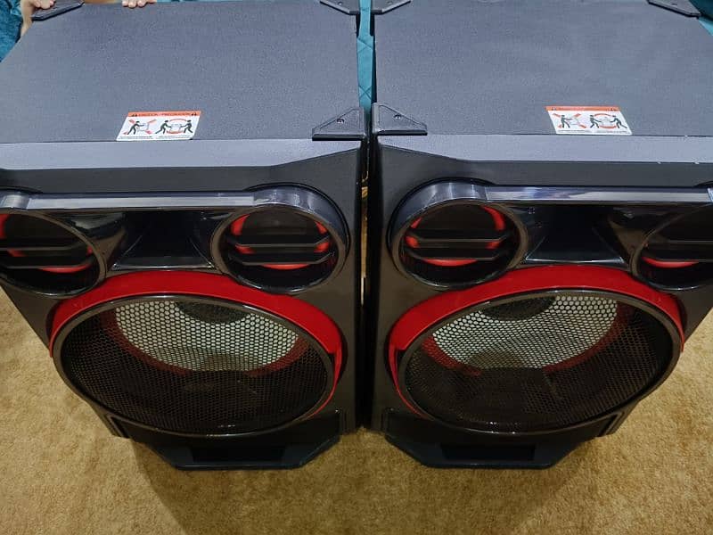 LG ck99 5000 watts speakers sony shake 3