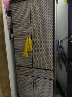 2 door kids cupboard