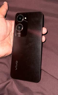 Vivo Y18  4/128 gb Just Box Opened. 0