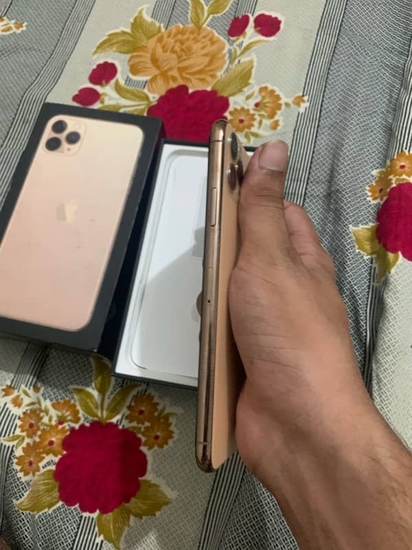 iPhone 11 Pro Max pta approved 2