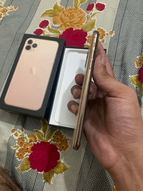 iPhone 11 Pro Max pta approved 3