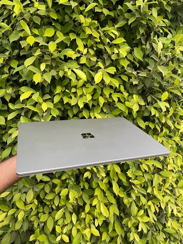 Microsoft surface laptop 3 7