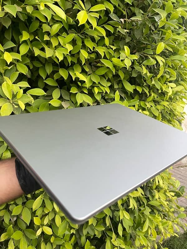 Microsoft surface laptop 3 10