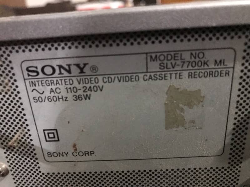 Sony VCD & Video cassette Recorder 3