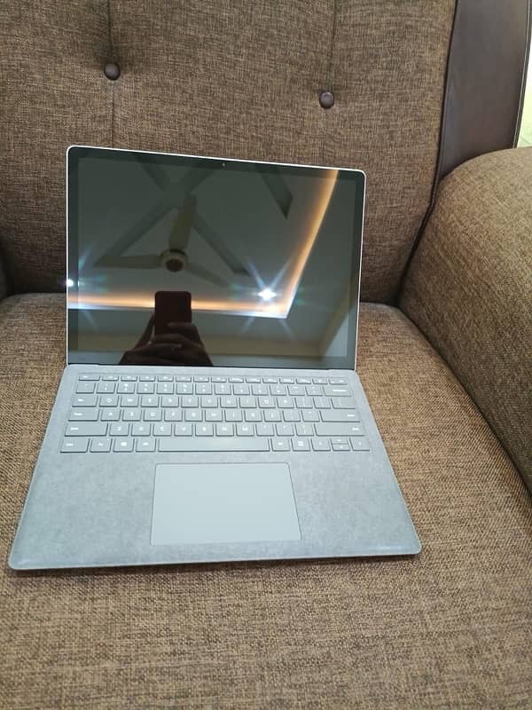 Microsoft surface laptop 3 4