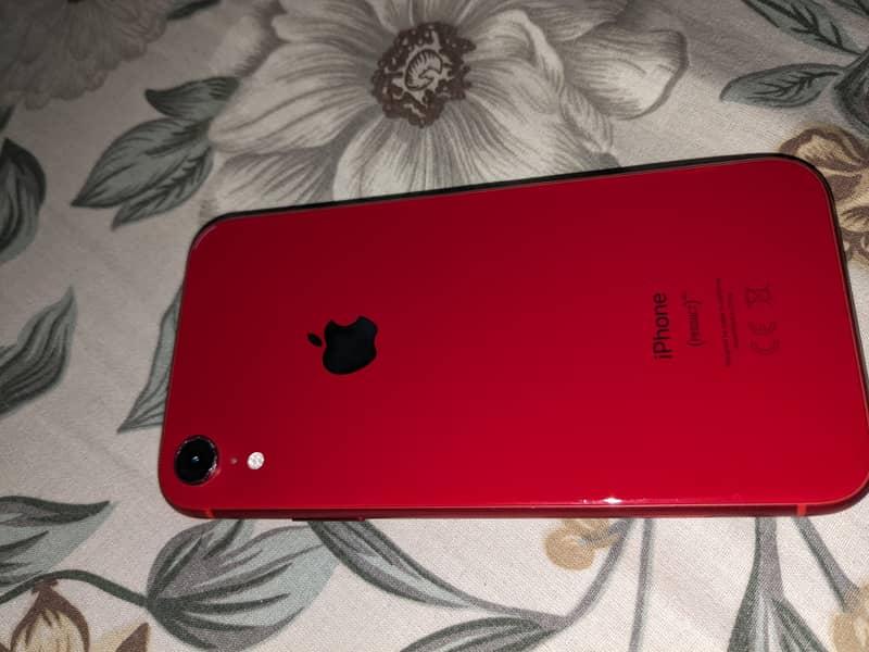 Selling iphone XR 83 % original battery 0