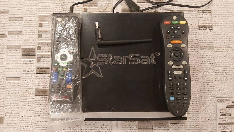 6&2 feet dish &Starsat Extreme 2000 & Accessories 3