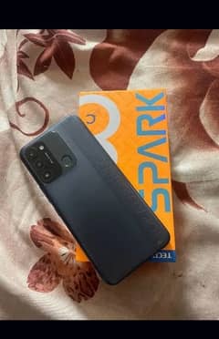 Tecno spark 8c