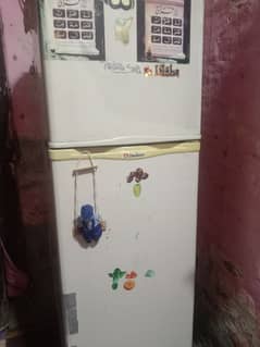 Dawlance Fridge for sale size medium