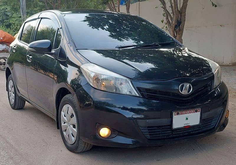 Toyota Vitz 2013 5