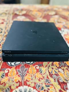 ps 4 slim