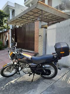 Suzuki GS150 Ultra Edition