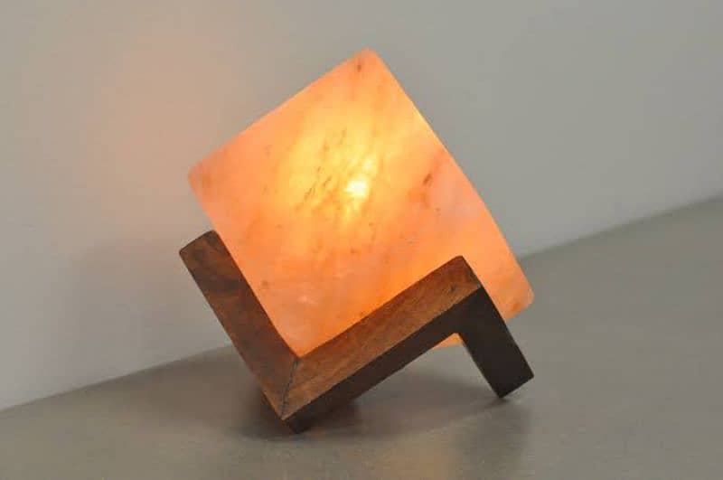 Himalayan Pink Salt lamp high quality salt lamps in Karachi 5